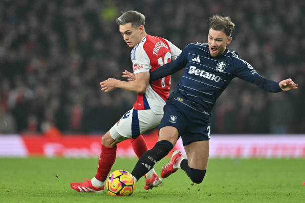 方大力头球 方大力头球